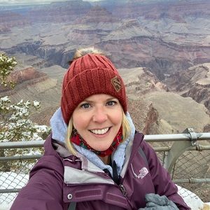 Meet your Posher, Laura